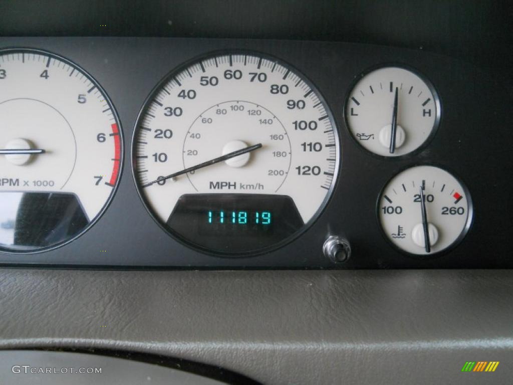2003 Grand Cherokee Limited - Light Pewter Metallic / Sandstone photo #20