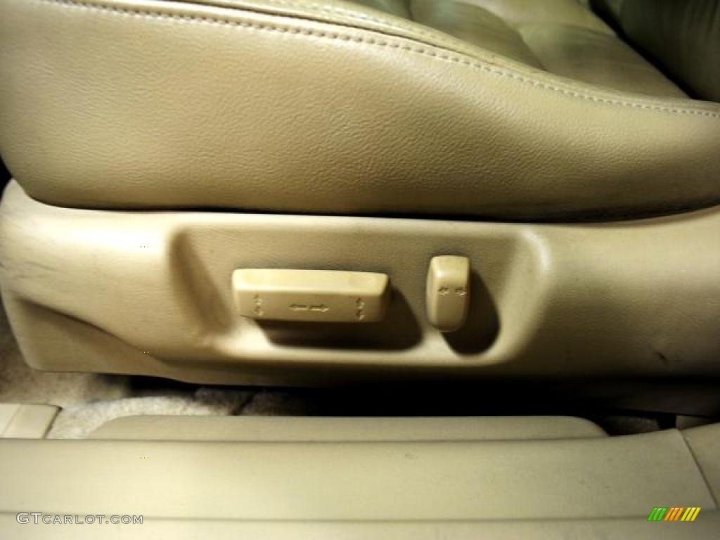 2003 Accord EX V6 Sedan - Nighthawk Black Pearl / Ivory photo #22