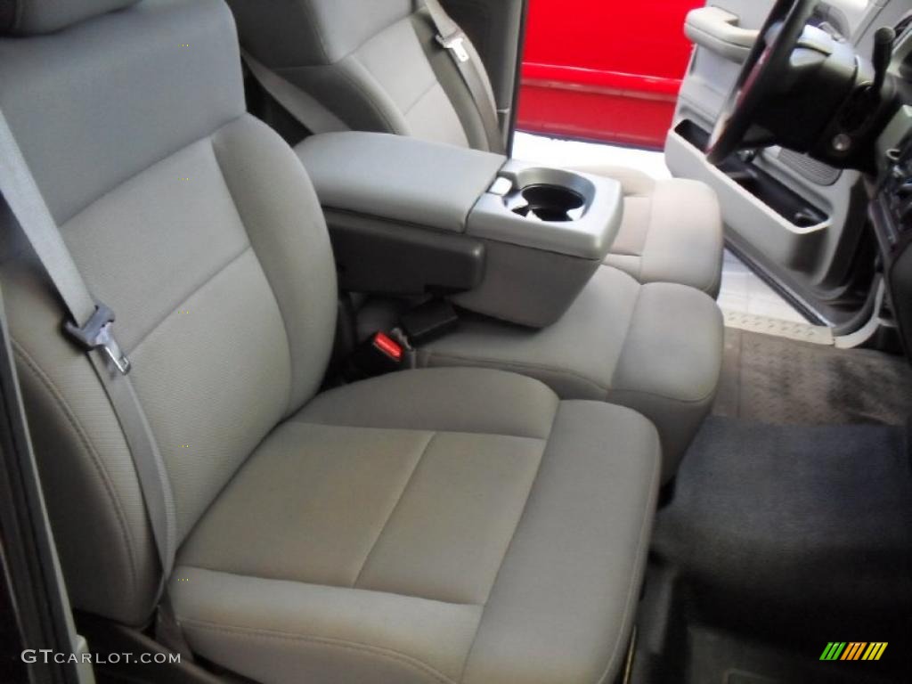 2005 F150 STX Regular Cab - Dark Shadow Grey Metallic / Medium Flint/Dark Flint Grey photo #17
