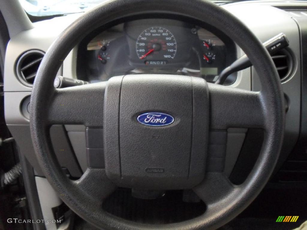 2005 F150 STX Regular Cab - Dark Shadow Grey Metallic / Medium Flint/Dark Flint Grey photo #19