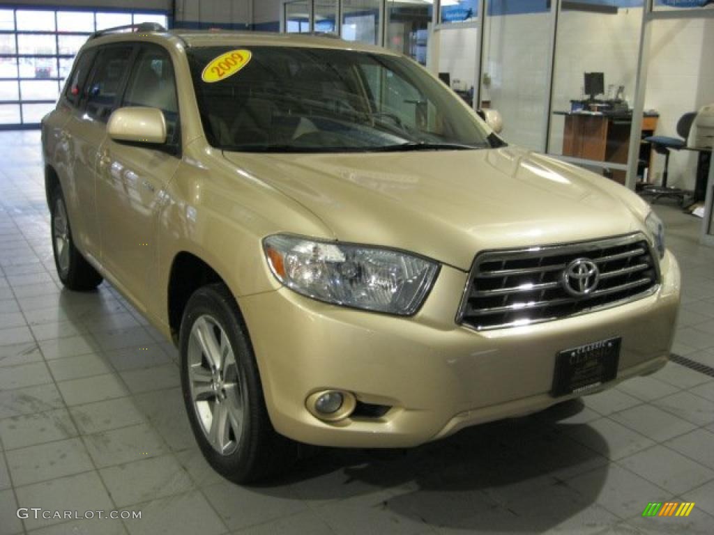 2008 Highlander Sport - Sandy Beach Metallic / Sand Beige photo #1