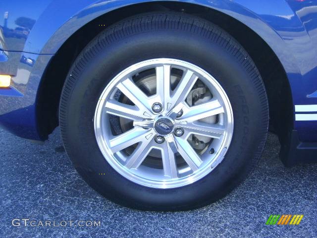 2007 Mustang V6 Deluxe Convertible - Vista Blue Metallic / Light Graphite photo #6