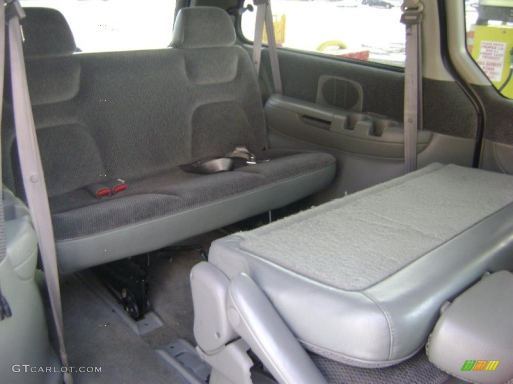 1997 Grand Caravan SE - Light Silver Fern Pearl / Gray photo #11