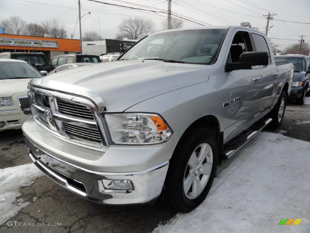 2009 Ram 1500 SLT Crew Cab 4x4 - Bright Silver Metallic / Dark Slate/Medium Graystone photo #1