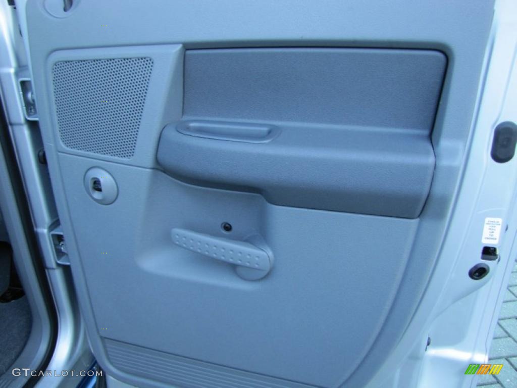 2006 Ram 1500 Sport Quad Cab - Atlantic Blue Pearl / Medium Slate Gray photo #19