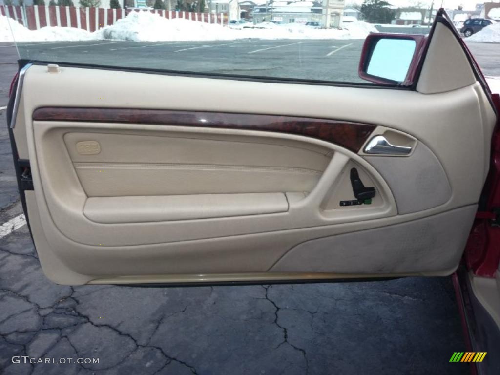 1996 Mercedes-Benz SL 320 Roadster Parchment Door Panel Photo #43131263