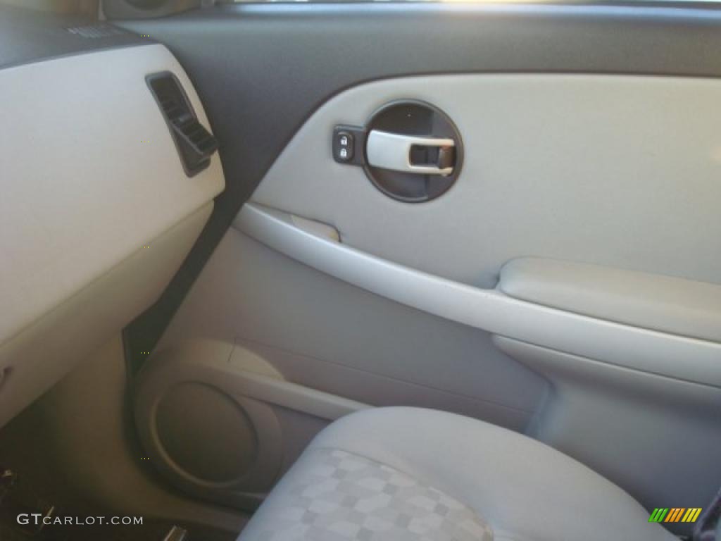 2005 Equinox LT AWD - Galaxy Silver Metallic / Light Gray photo #16