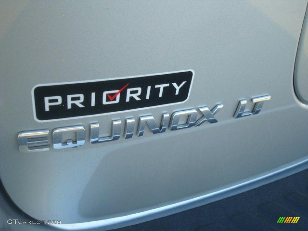 2005 Equinox LT AWD - Galaxy Silver Metallic / Light Gray photo #21