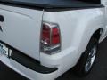 2006 Arctic White Mitsubishi Raider LS Double Cab  photo #10