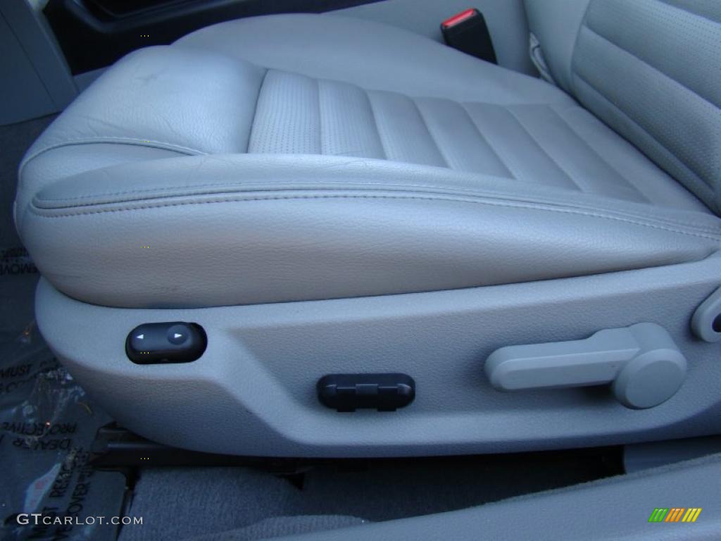 2006 Mustang GT Premium Coupe - Redfire Metallic / Light Graphite photo #10