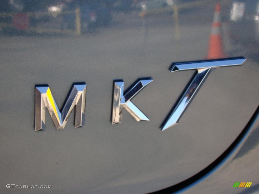 2010 Lincoln MKT FWD Marks and Logos Photo #43157149