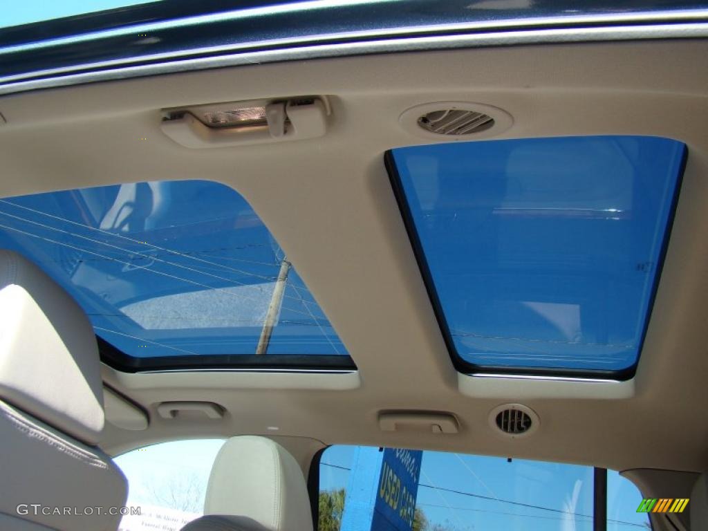 2010 Lincoln MKT FWD Sunroof Photo #43157181