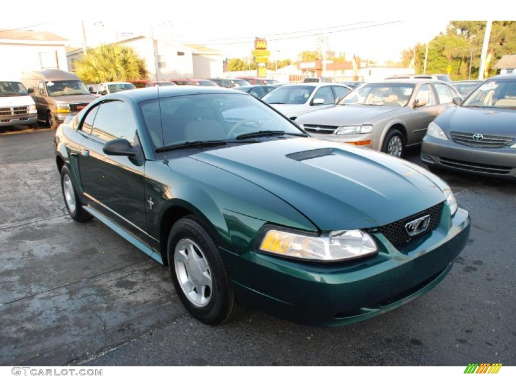Amazon Green Metallic 2000 Ford Mustang V6 Coupe Exterior Photo #43166241