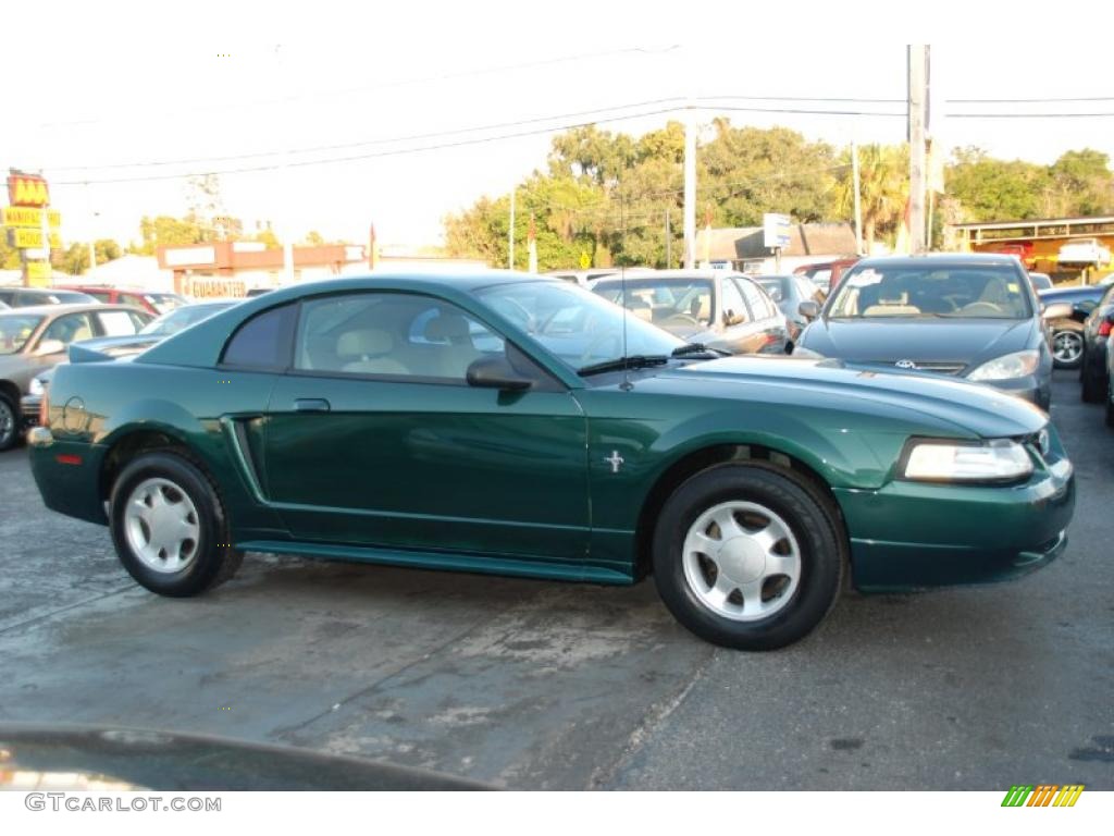 Amazon Green Metallic 2000 Ford Mustang V6 Coupe Exterior Photo #43166301