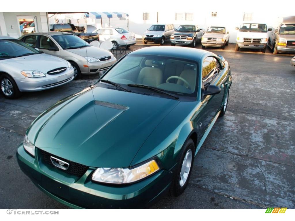 Amazon Green Metallic 2000 Ford Mustang V6 Coupe Exterior Photo #43166333