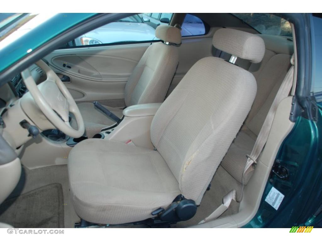 Medium Parchment Interior 2000 Ford Mustang V6 Coupe Photo #43166445