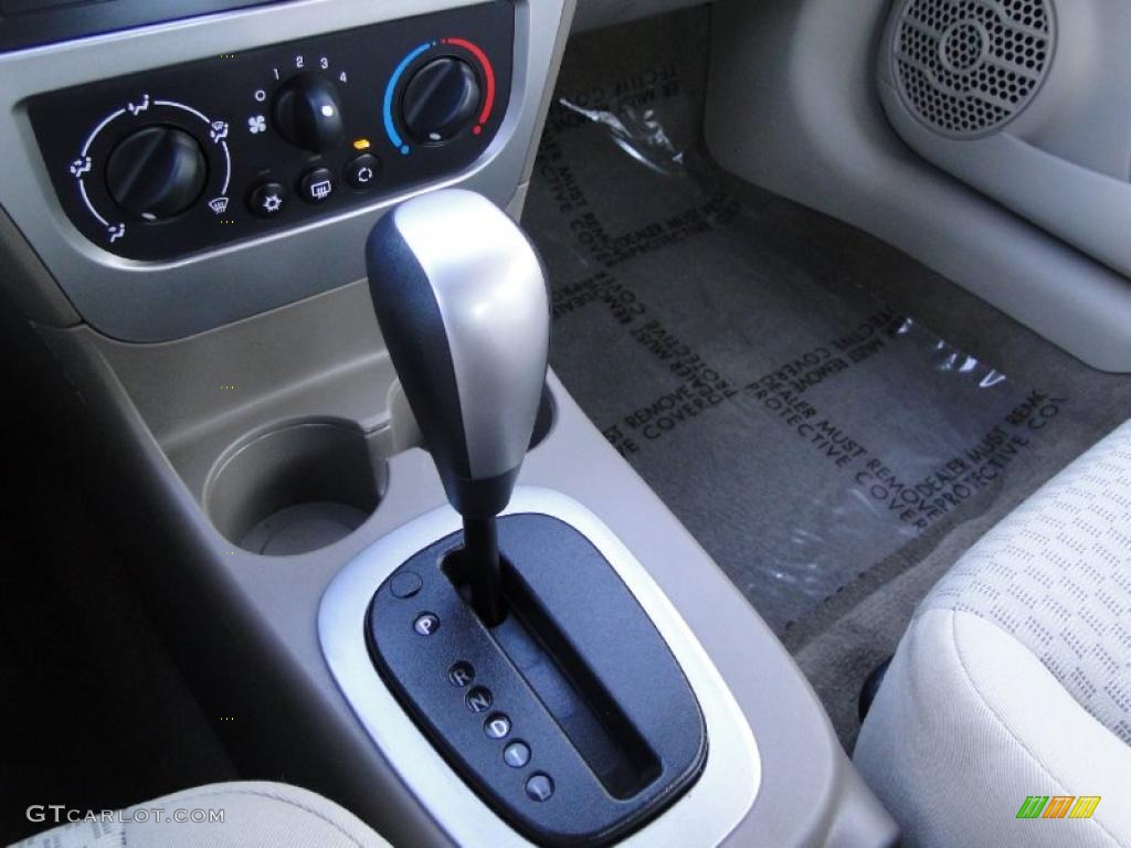 2007 Saturn ION 2 Sedan 4 Speed Automatic Transmission Photo #43169285