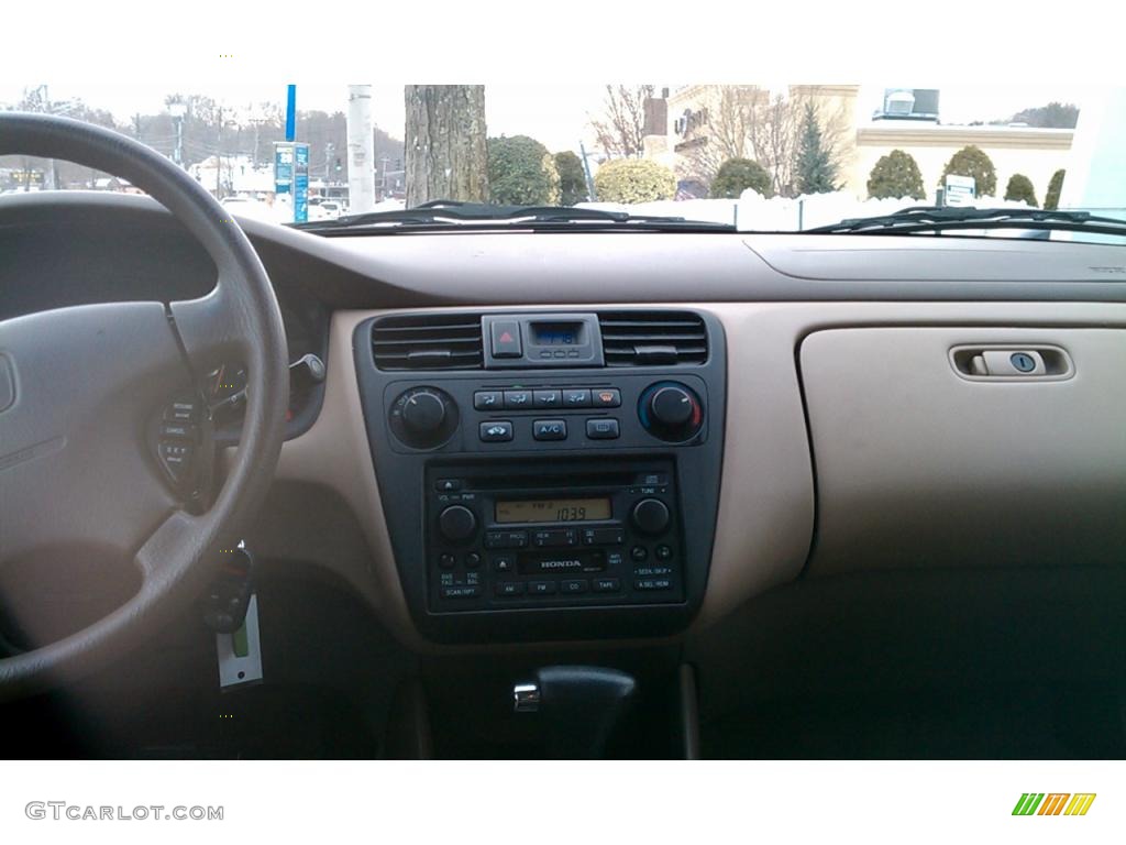 2002 Accord EX Sedan - Firepepper Red Pearl / Ivory photo #15