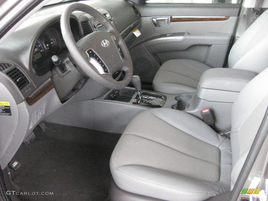 Gray Interior 2011 Hyundai Santa Fe SE AWD Photo #43170361
