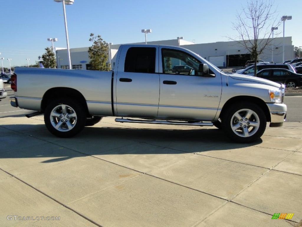 2008 Ram 1500 Lone Star Edition Quad Cab - Bright Silver Metallic / Medium Slate Gray photo #4