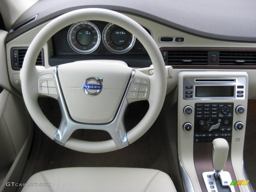 2011 Volvo S80 3.2 Sandstone Beige Dashboard Photo #43172421