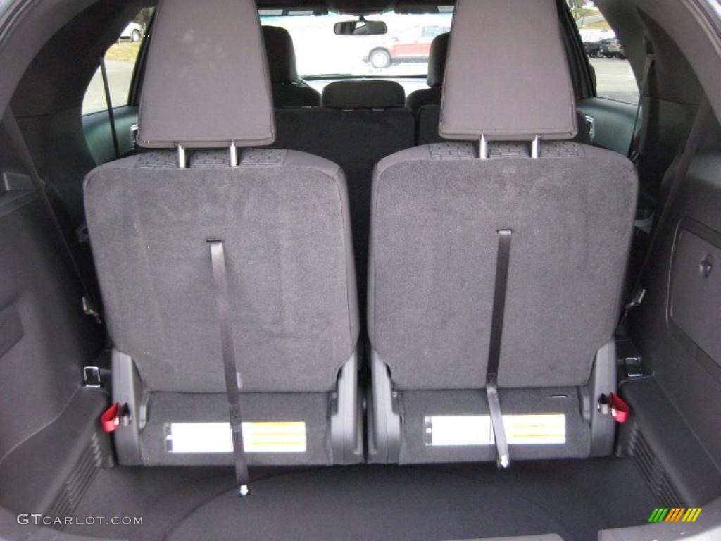 2011 Ford Explorer XLT 4WD Trunk Photo #43173998