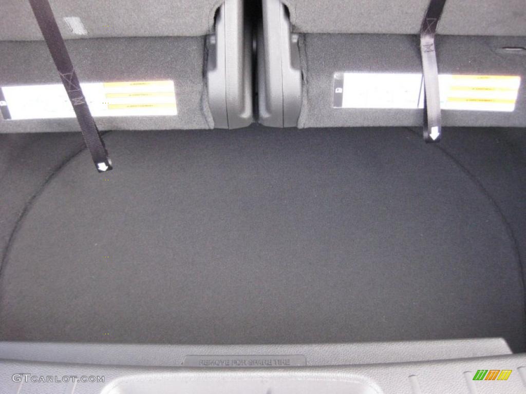 2011 Ford Explorer XLT 4WD Trunk Photo #43174014