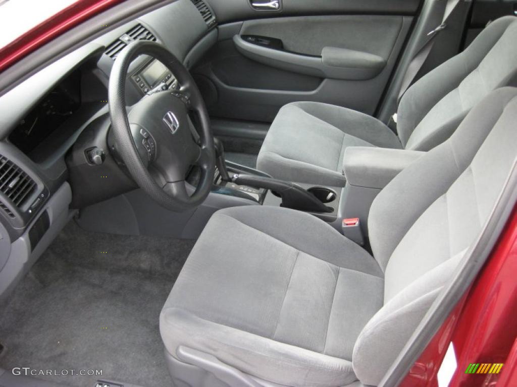 2006 Accord SE Sedan - Redondo Red Pearl / Gray photo #13