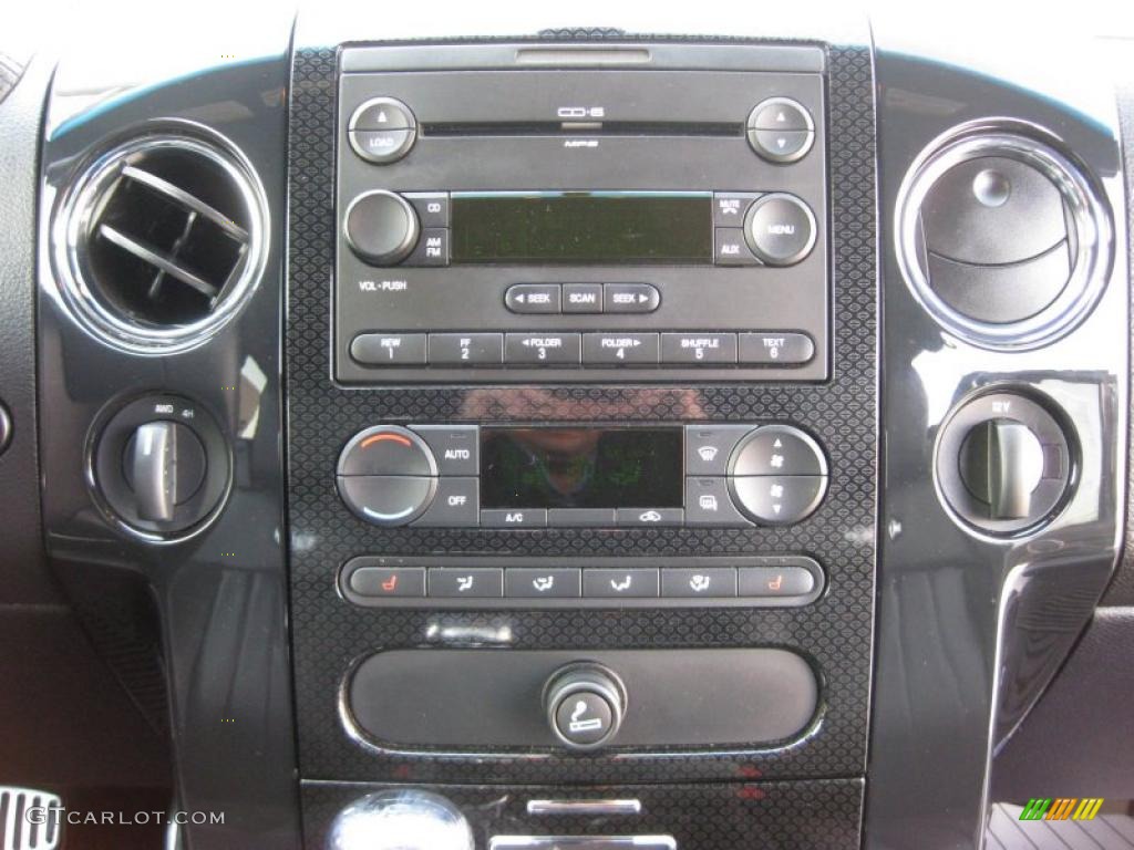 2006 Ford F150 Harley-Davidson SuperCab 4x4 Controls Photo #43175070