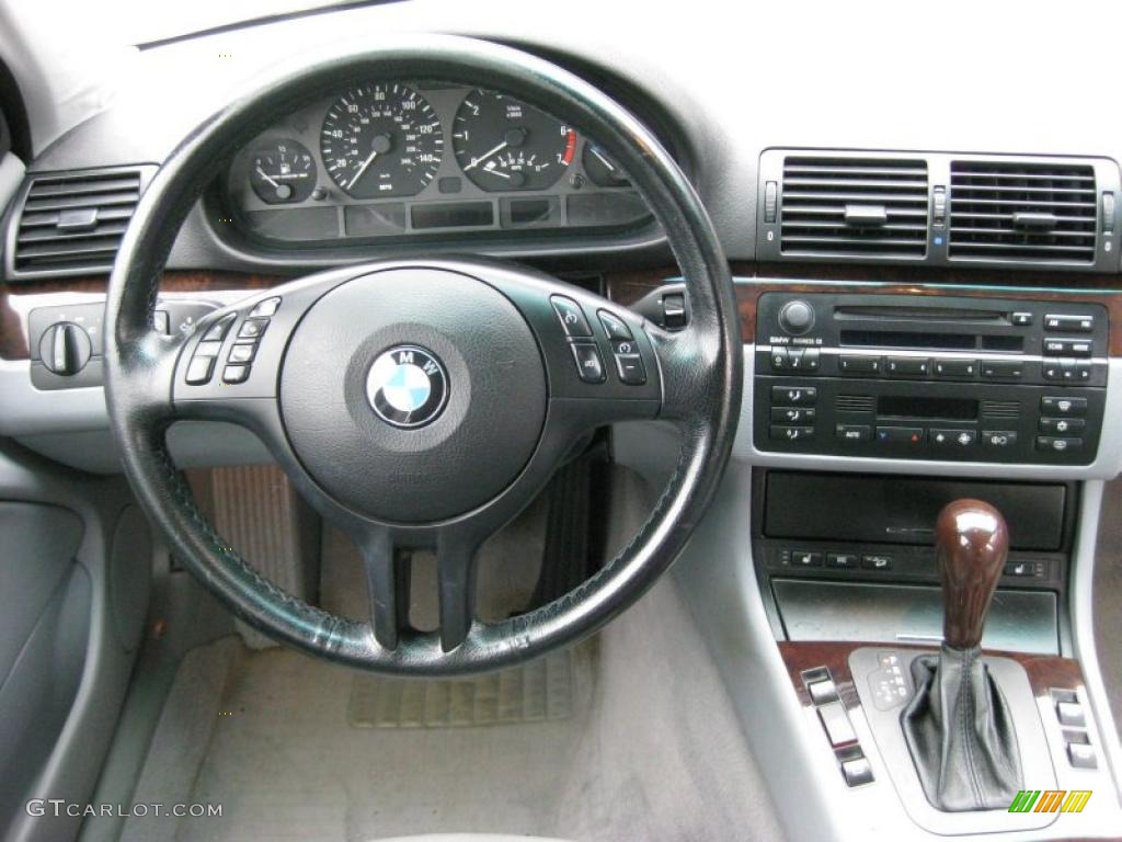 2002 BMW 3 Series 325xi Wagon Grey Dashboard Photo #43176574