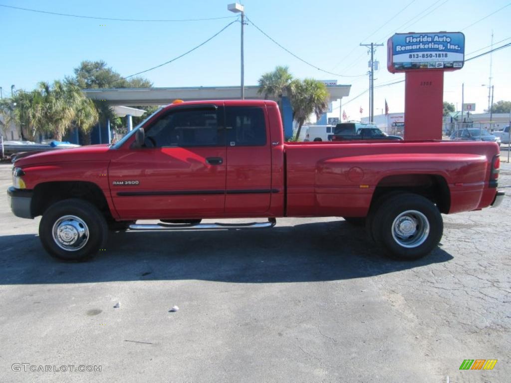 2000 Ram 3500 SLT Extended Cab 4x4 Dually - Flame Red / Mist Gray photo #7