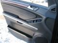 Black - GL 450 4Matic Photo No. 9