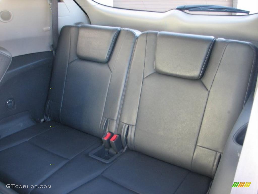 Gray Interior 2006 Subaru B9 Tribeca Limited 7 Passenger Photo #43193049