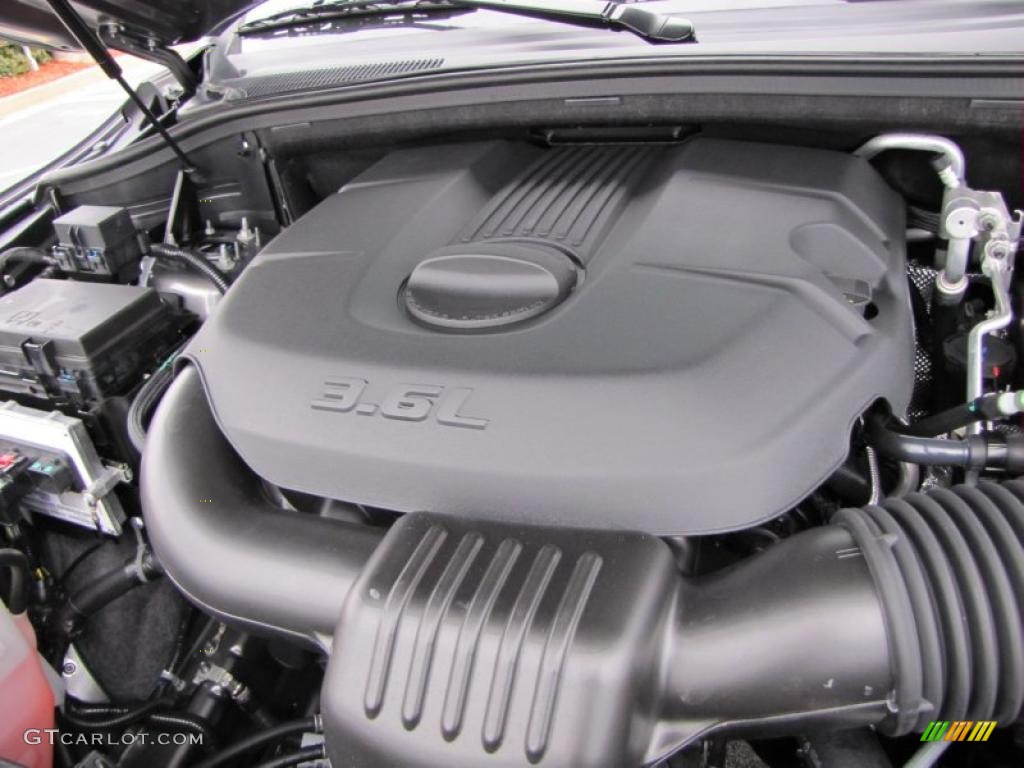 2011 Dodge Durango Crew 3.6 Liter DOHC 24-Valve VVT Pentastar V6 Engine Photo #43195134