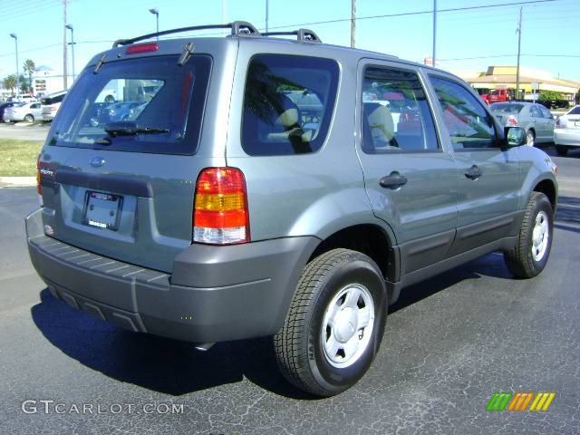 2006 Escape XLS - Titanium Green Metallic / Medium/Dark Flint photo #3