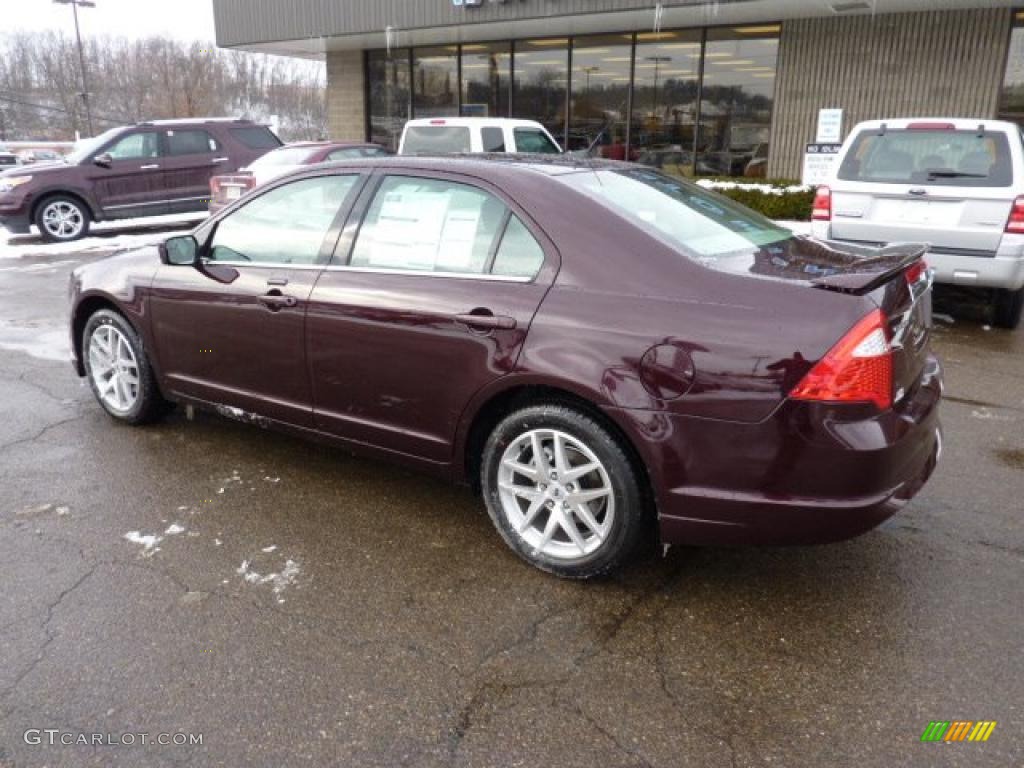 2011 Fusion SEL - Bordeaux Reserve Metallic / Medium Light Stone photo #2