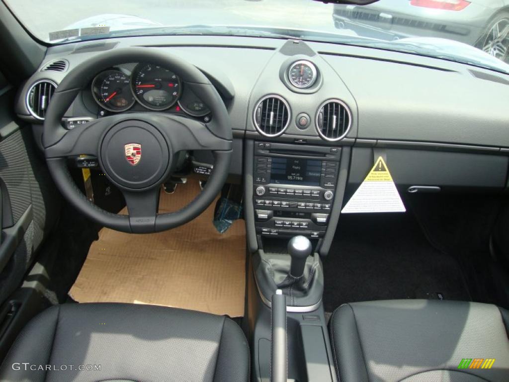 2011 Porsche Boxster Standard Boxster Model Black Dashboard Photo #43200386