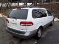 2002 Super White Toyota Sienna XLE  photo #6