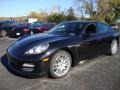 Basalt Black Metallic - Panamera 4 Photo No. 2