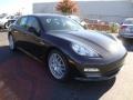 Basalt Black Metallic - Panamera 4 Photo No. 4