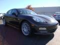 Basalt Black Metallic - Panamera 4 Photo No. 5