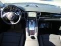 Basalt Black Metallic - Panamera 4 Photo No. 25