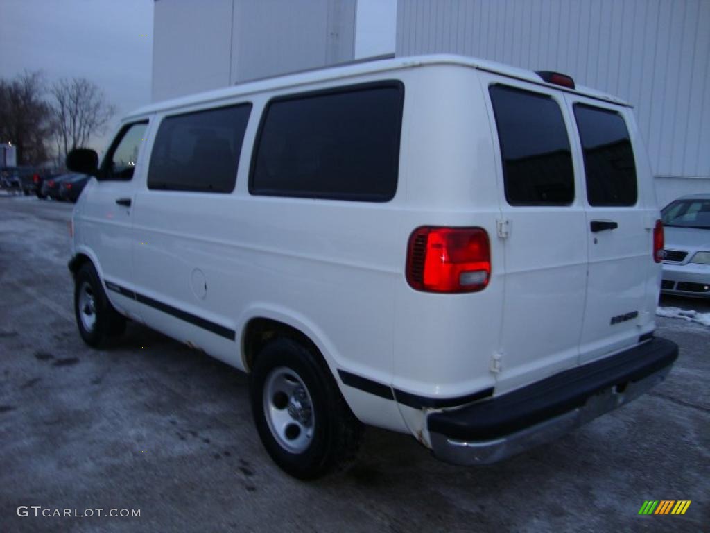 Bright White 2002 Dodge Ram Van 1500 Passenger Exterior Photo #43208370