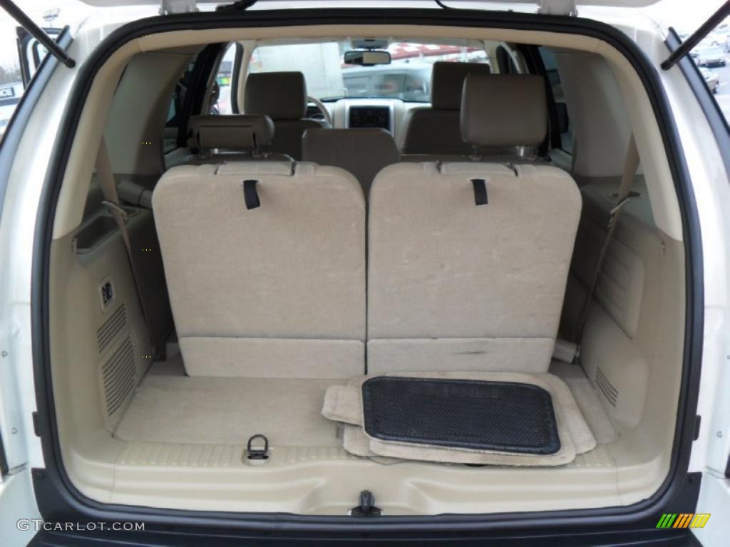 2007 Mercury Mountaineer Premier Trunk Photos