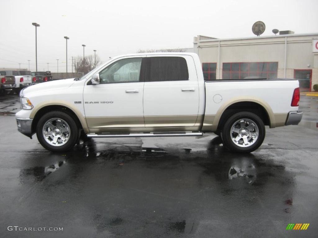 2011 Ram 1500 Laramie Crew Cab 4x4 - White Gold / Light Pebble Beige/Bark Brown photo #8