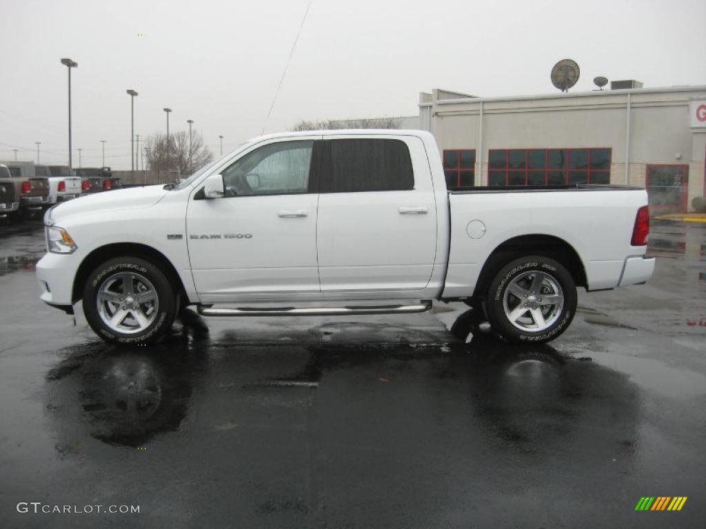 2011 Ram 1500 Sport Crew Cab 4x4 - Bright White / Dark Slate Gray photo #8