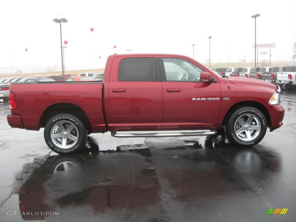 2011 Ram 1500 Sport Crew Cab 4x4 - Deep Cherry Red Crystal Pearl / Dark Slate Gray photo #4