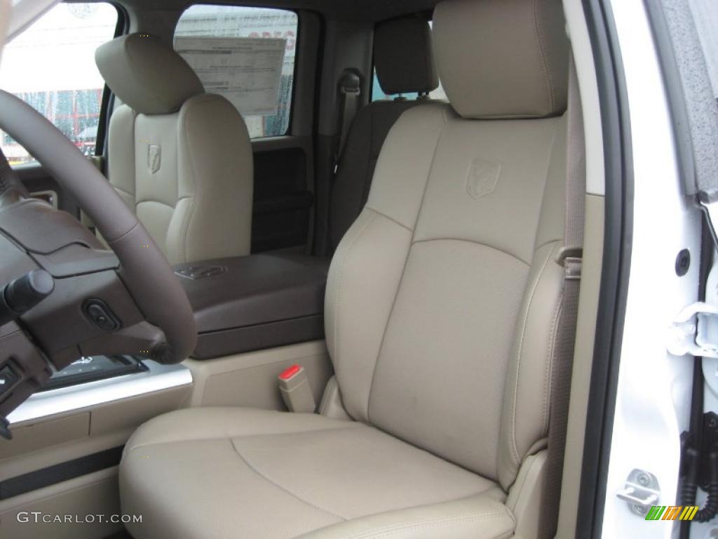 Light Pebble Beige/Bark Brown Interior 2011 Dodge Ram 1500 Laramie Quad Cab 4x4 Photo #43212286