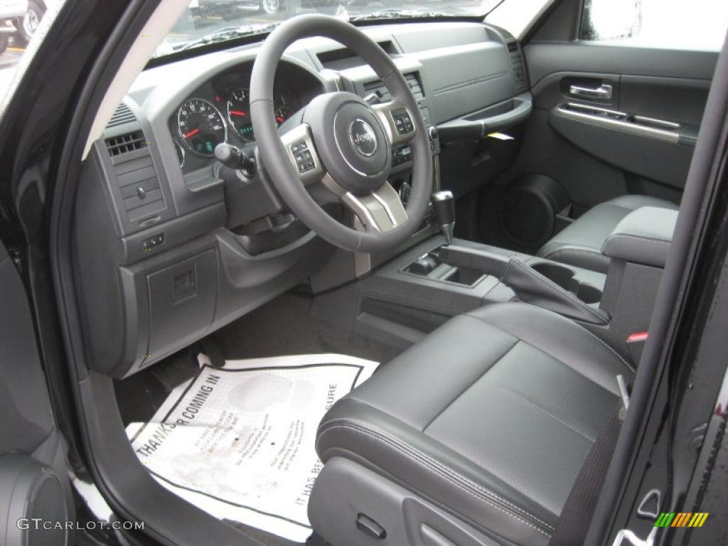 Dark Slate Gray Interior 2011 Jeep Liberty Renegade 4x4 Photo #43212802