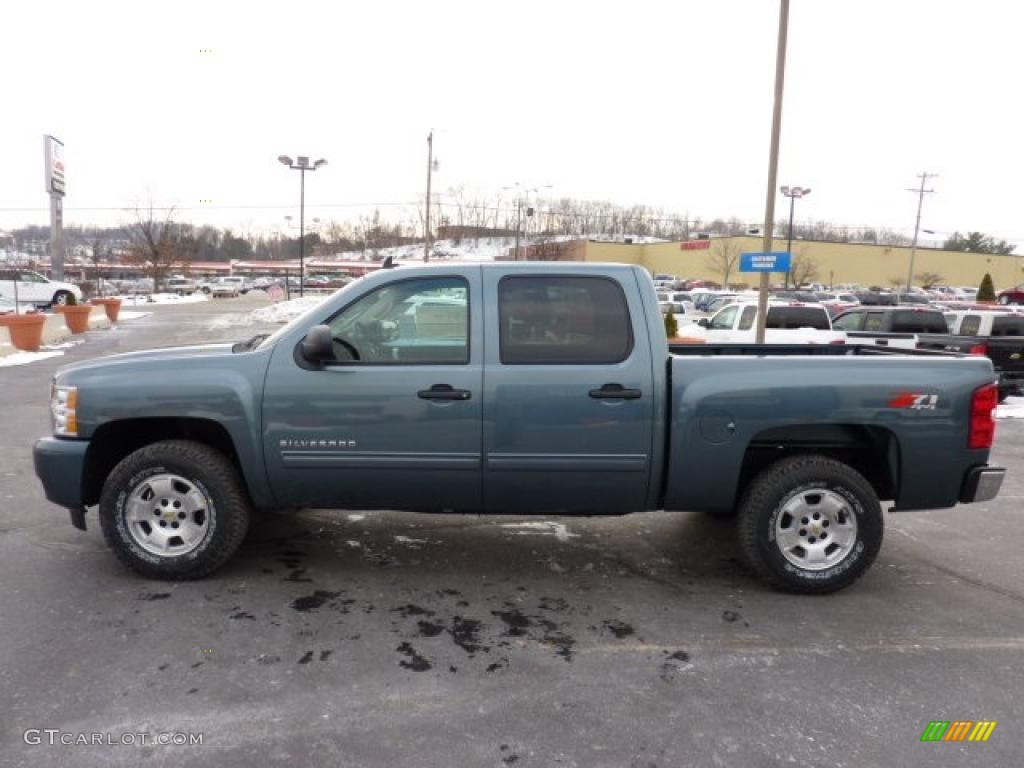 2011 Silverado 1500 LT Crew Cab 4x4 - Blue Granite Metallic / Ebony photo #4